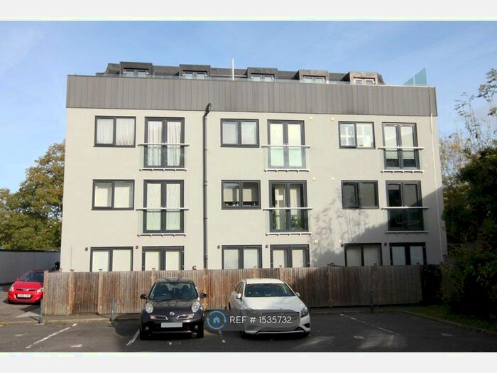 1 Bedroom Flat To Rent In Park Terrace Apartments, Worcester Park, KT4