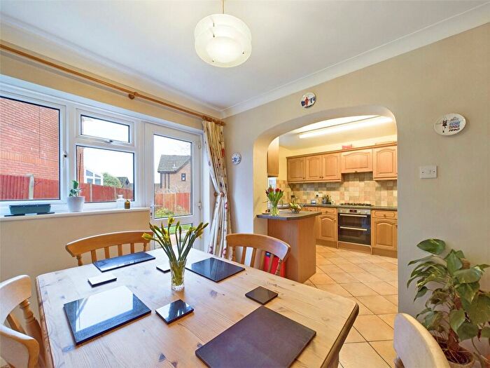 4 Bedroom Detached House For Sale In Springvale Avenue, Bournemouth, BH7