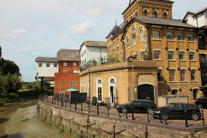 2 Bedroom Apartment To Rent In The Mill Apartments, East Street, CO1