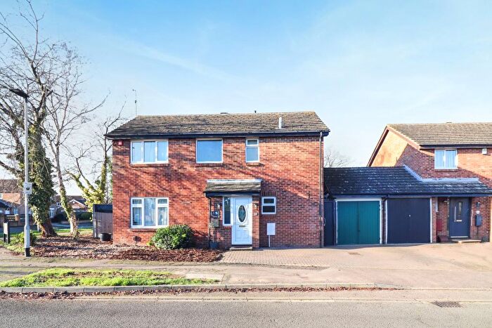 4 Bedroom Detached House For Sale In Westrope Way, Bedford, MK41