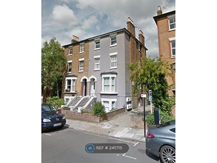 2 Bedroom Flat To Rent In Church Road, Richmond, TW10