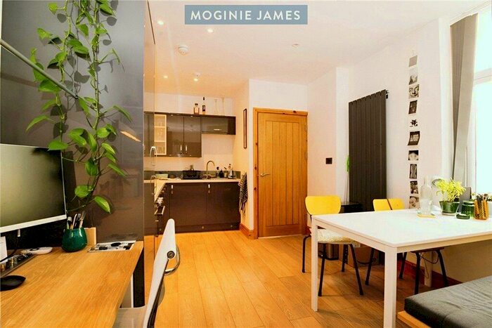 1 Bedroom Apartment To Rent In Morlais Street, CF23