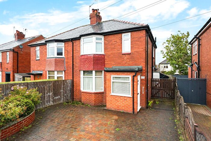 3 Bedroom Semi Detached House For Sale In Harlow Crescent, Harrogate, HG2