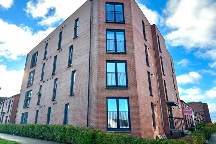 2 Bedroom Flat To Rent In Lurie Place, Craigmillar, Edinburgh, EH16