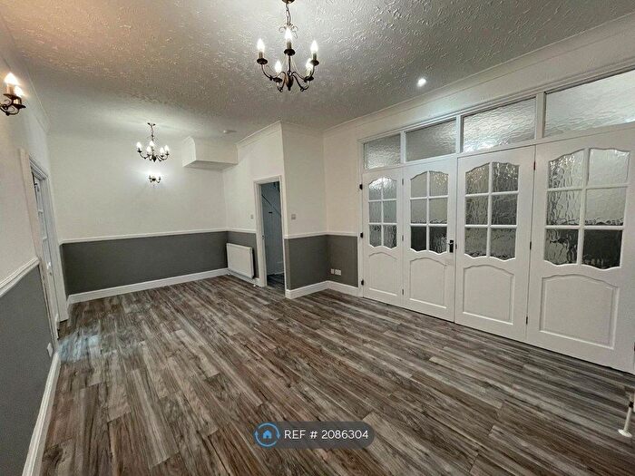 6 Bedroom End Terrace House To Rent In Browning Road, London, E12