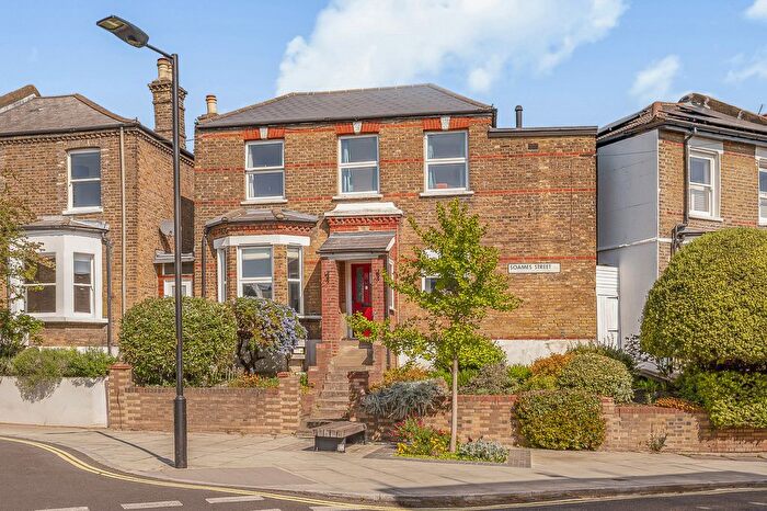 2 Bedroom Semi Detached House For Sale In Soames Street, Peckham, SE15