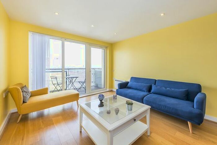 1 Bedroom Flat To Rent In Tarves Way, Greenwich, SE10