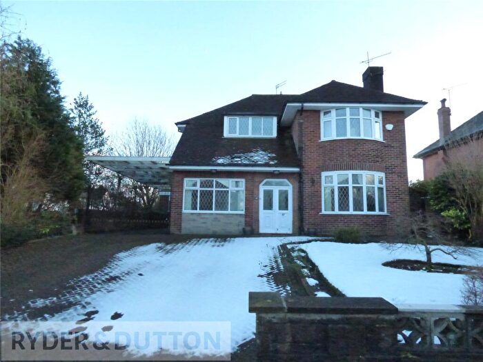 5 Bedroom Detached House To Rent In Tandle Hill Road, Royton, Oldham, Greater Manchester, OL2