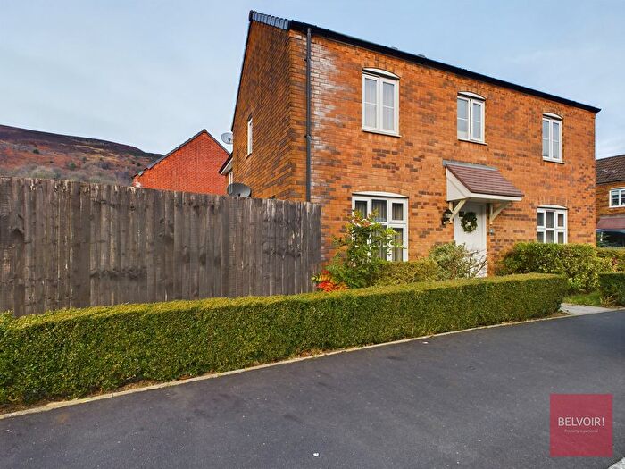 3 Bedroom Detached House For Sale In Ffordd Danygraig, Swansea, SA9
