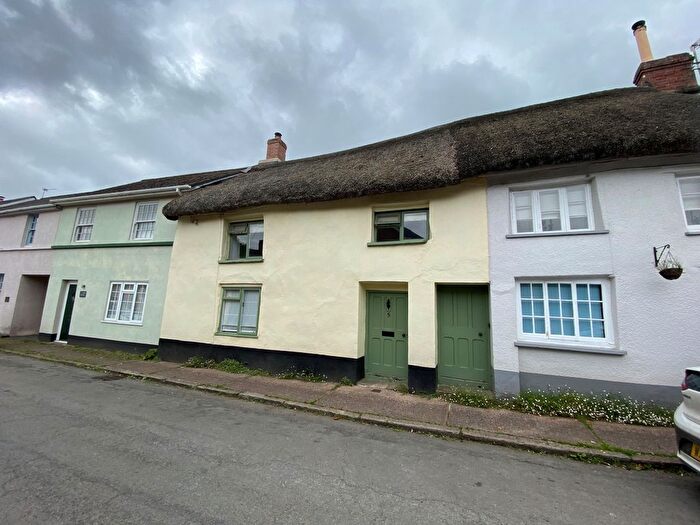 3 Bedroom Terraced House To Rent In Barnstaple Street, Winkleigh, EX19