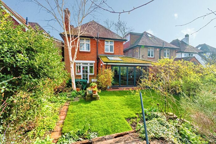 3 Bedroom Detached House For Sale In Banister Gardens, Banister Park, Southampton, Hampshire, SO15