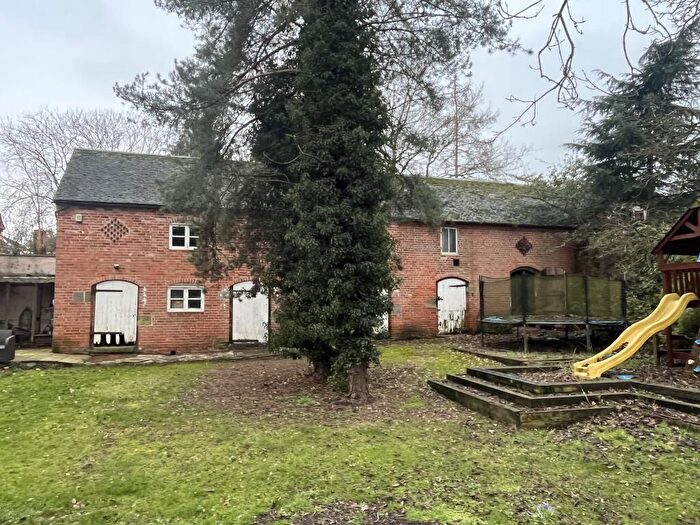 Barn Conversion For Sale In Barn Adjacent To, Barn Close, Castle Donington, Derby, Leicestershire, DE74