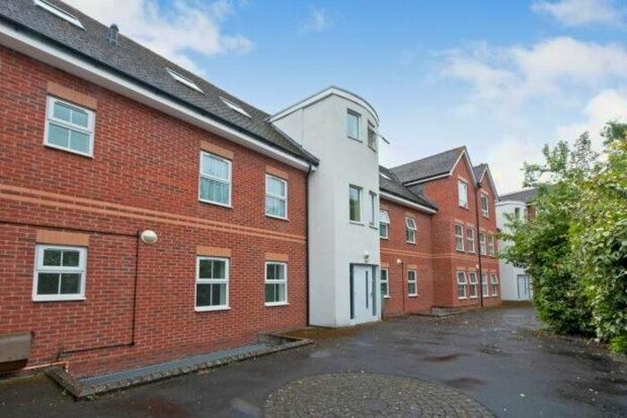 1 Bedroom Flat To Rent In Timberlake Court, Basingstoke, RG21