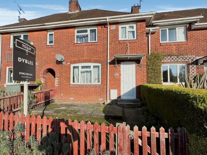 3 Bedroom Terraced House To Rent In Thurmond Crescent, Winchester, SO22
