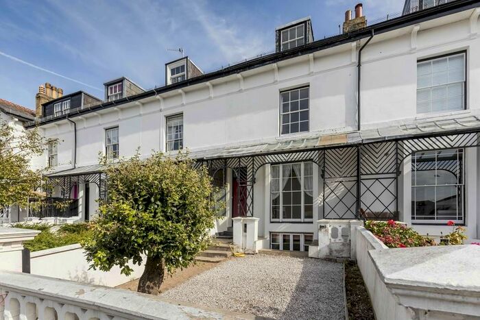 5 Bedroom Terraced House To Rent In Netley Terrace, Southsea, PO5