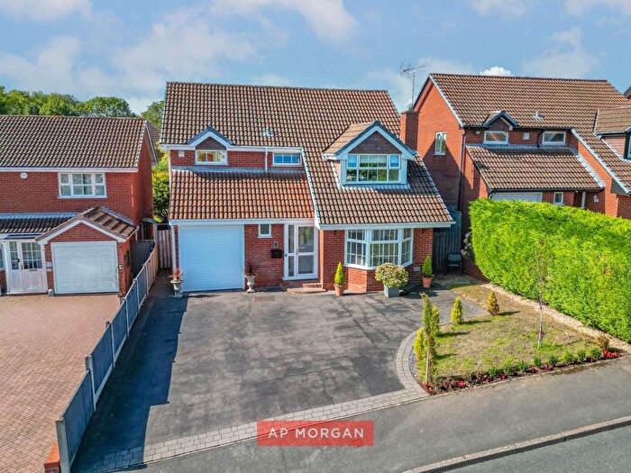 4 Bedroom Detached House For Sale In Newport Close, Walkwood, Redditch, Worcestershire, B97