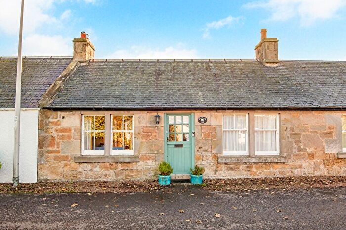 1 Bedroom Terraced House For Sale In Seagate, Kingsbarns, St Andrews, KY16
