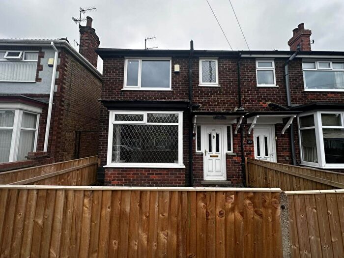3 Bedroom Terraced House To Rent In Chelmsford Avenue, Grimsby, DN34