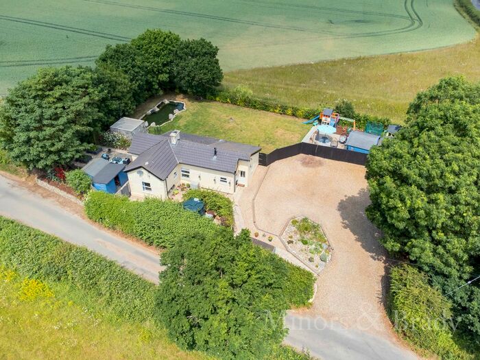 4 Bedroom Detached Bungalow For Sale In Skitfield Road, Guestwick, Dereham, NR20