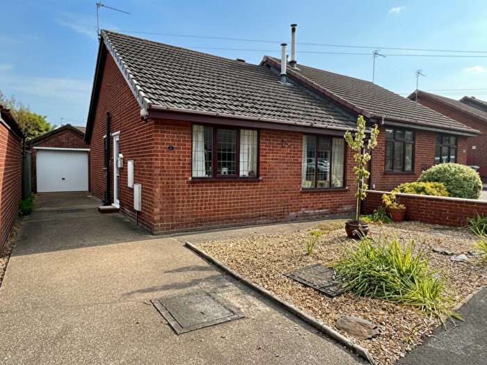 2 Bedroom Semi-Detached Bungalow For Sale In Buckingham Road Louth, LN11