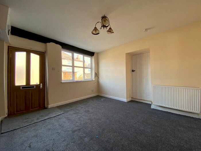 2 Bedroom End Of Terrace House To Rent In Wesley Street, Kirton Lindsey, DN21