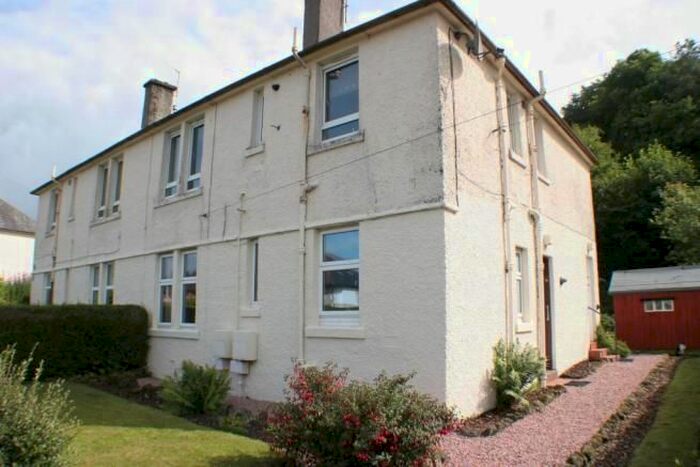 2 Bedroom Flat To Rent In Finlaystone Road, Kilmacolm, PA13