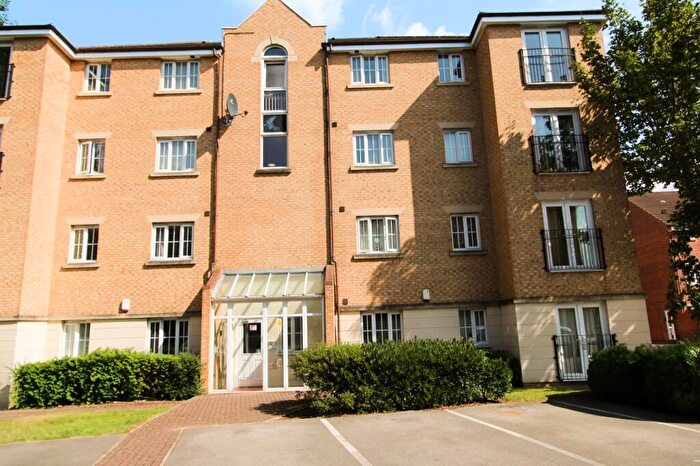 2 Bedroom Flat To Rent In Primrose Place, Bessacarr, Doncaster, DN4