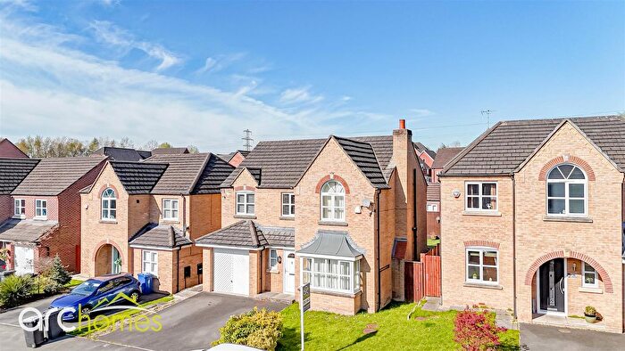 4 Bedroom Detached House For Sale In Albion Close, Atherton, Manchester, M46