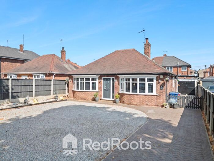 2 Bedroom Detached House For Sale In Jossey Lane, Doncaster, South Yorkshire, DN5