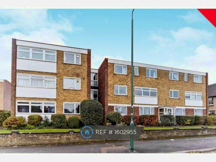 2 Bedroom Flat To Rent In St. Georges Road, Wallington, SM6
