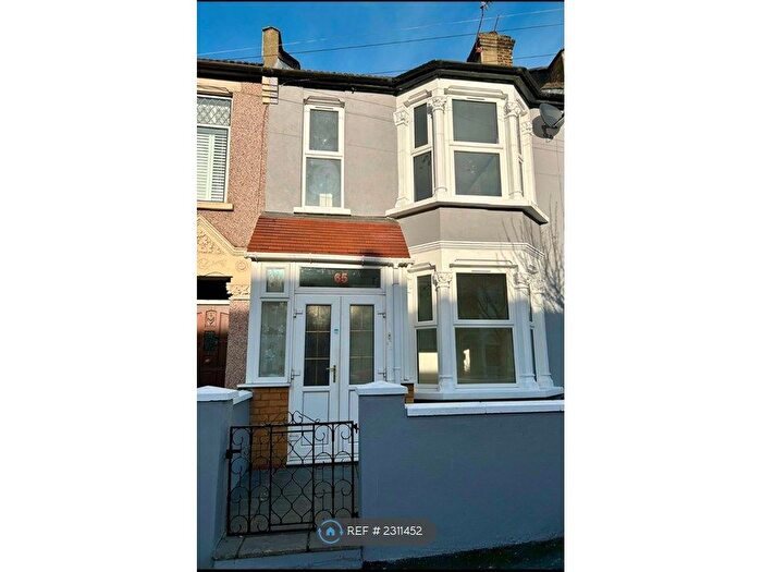 3 Bedroom Terraced House To Rent In Belmont Park Road, London, E10