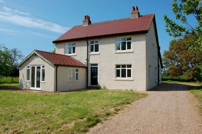 4 Bedroom Detached House To Rent In Main Street, Sapperton, NG34