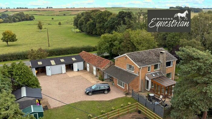 5 Bedroom Detached House For Sale In Old Main Road, Scamblesby, Louth, LN11