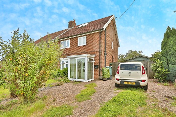 3 Bedroom Semi-Detached House For Sale In School Road, Weasenham, King's Lynn, PE32