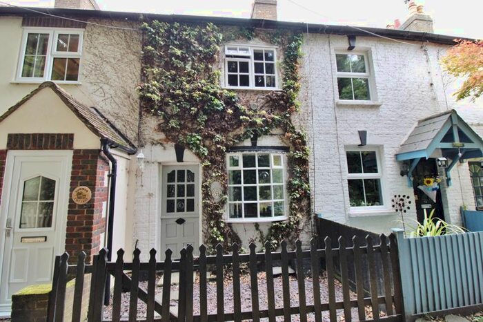 3 Bedroom Property To Rent In Stones Cross Road, Crockenhill, BR8