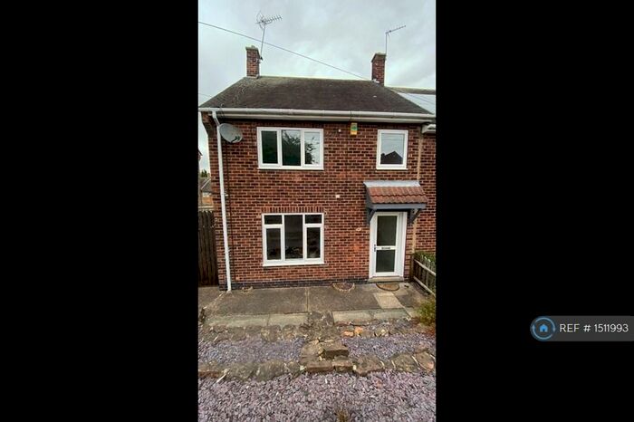 3 Bedroom End Of Terrace House To Rent In Lechlade Road, Nottingham, NG5