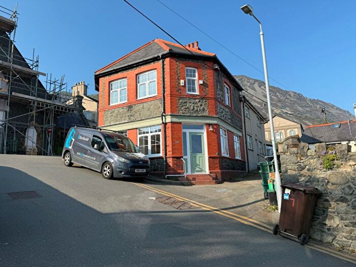 3 Bedroom Semi-Detached House To Rent In Cowlyd Terrace, Penmaenmawr, LL34