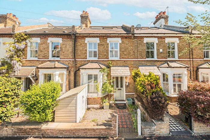 3 Bedroom Property For Sale In Hardy Road, Wimbledon, SW19
