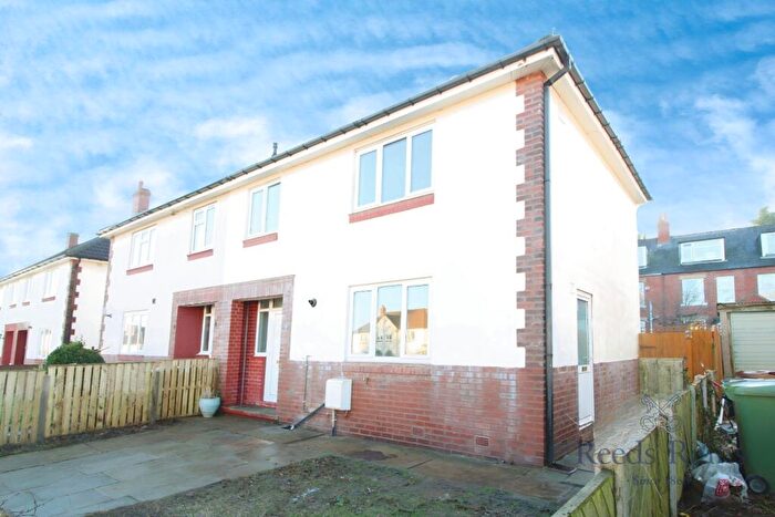 3 Bedroom Semi-Detached House To Rent In The Hollings, Methley, Leeds, West Yorkshire, LS26