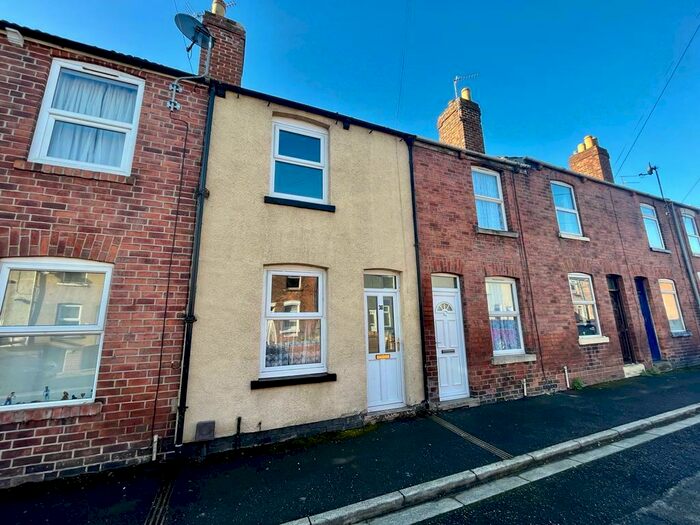 2 Bedroom House To Rent In Waterworks Street, Gainsborough, DN21