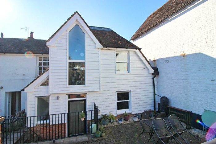 1 Bedroom Terraced House For Sale In High Street, Wrotham, TN15