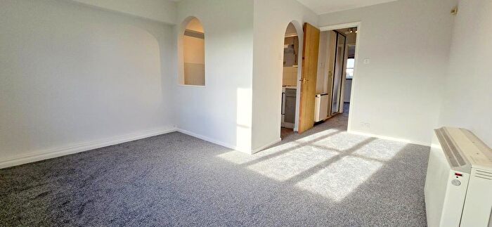 1 Bedroom Flat To Rent In Avonmouth Road, Dartford, DA1