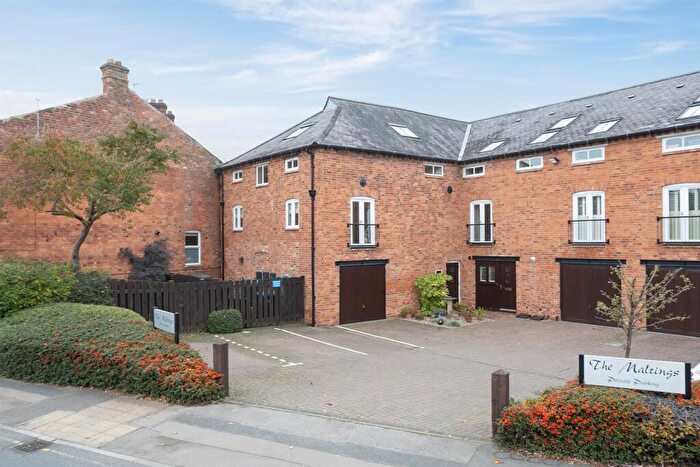 2 Bedroom Apartment For Sale In Fairfield Road, Market Harborough, LE16