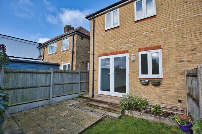 2 Bedroom End Of Terrace House To Rent In Lydia Road, Walmer, CT14