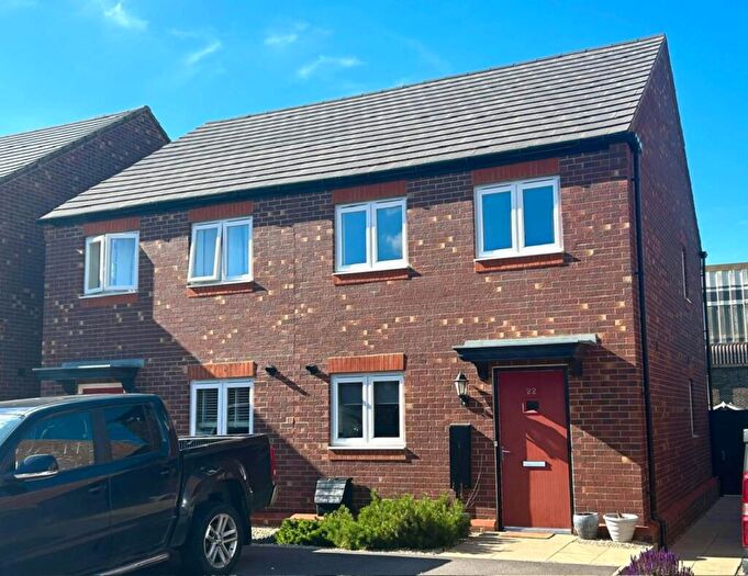 2 Bedroom Semi-Detached House For Sale In Nash Road, Bicester, OX25