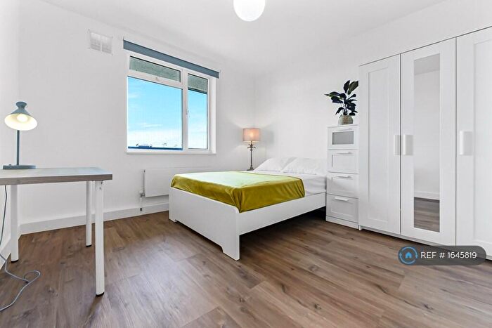 4 Bedroom Flat To Rent In Arlington Road, London, NW1