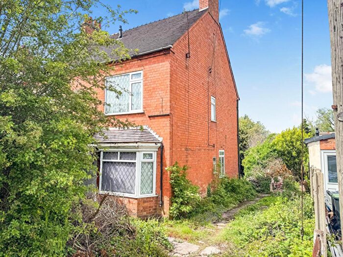 2 Bedroom Semi-Detached House For Sale In Golden Cross Lane Catshill, Bromsgrove, B61