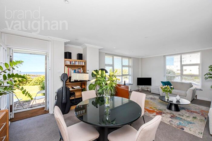2 Bedroom Flat For Sale In Marine Gate, Marine Drive, Brighton, BN2