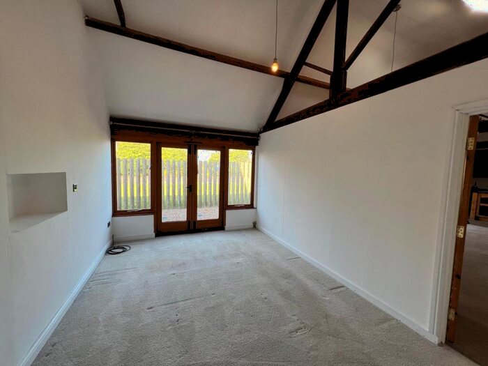 2 Bedroom Barn Conversion To Rent In Fosse Road, Car Colston, NG13