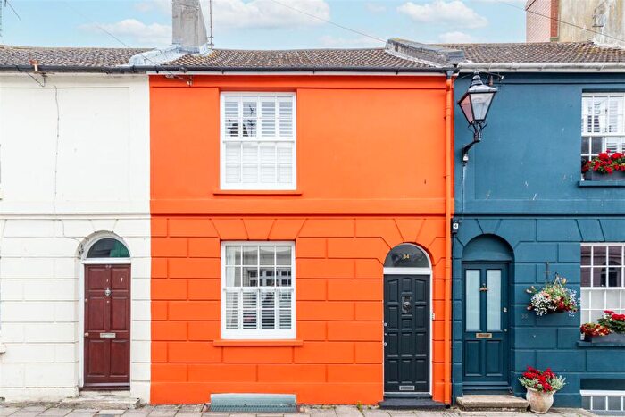 1 Bedroom Apartment To Rent In Tidy Street, Brighton, BN1